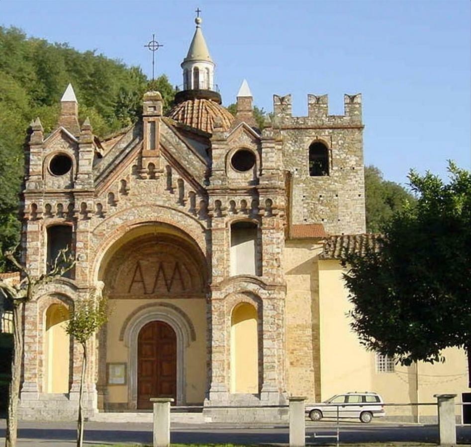 Вилла Casa Marta Pescaglia Экстерьер фото